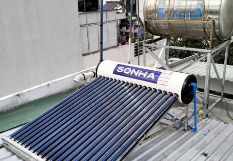Cách sử dụng máy nước nóng năng lượng mặt trời đúng, bền