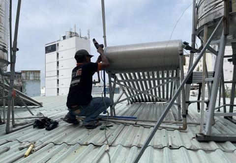 Tuyệt chiêu tháo dỡ & Di dời máy năng lượng mặt trời an toàn