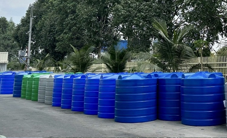 So sánh bồn nhựa 700L đứng và ngang