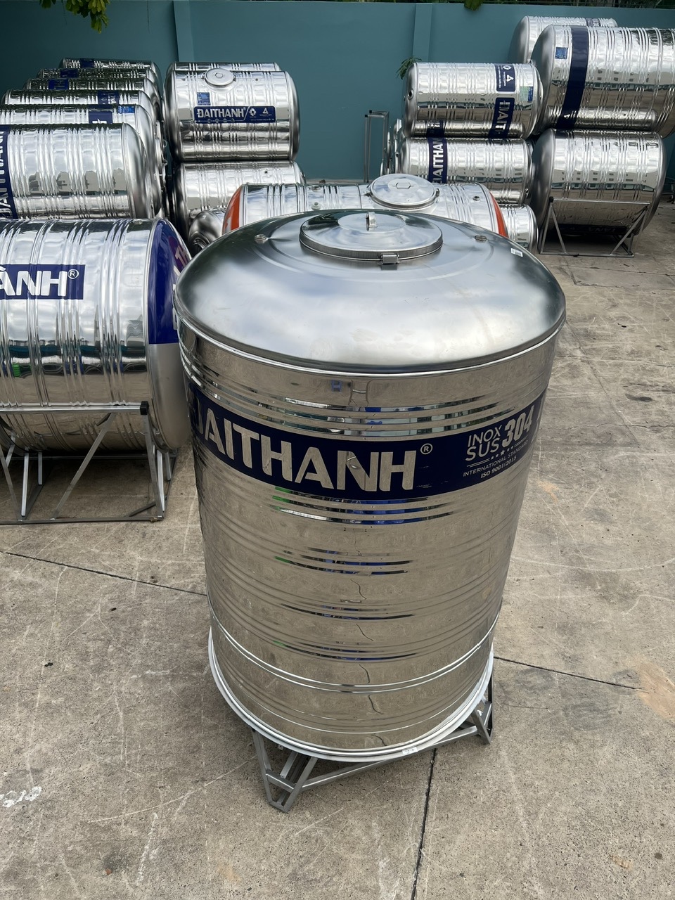 So sánh bồn inox đứng 2000L 2500L và 3000L