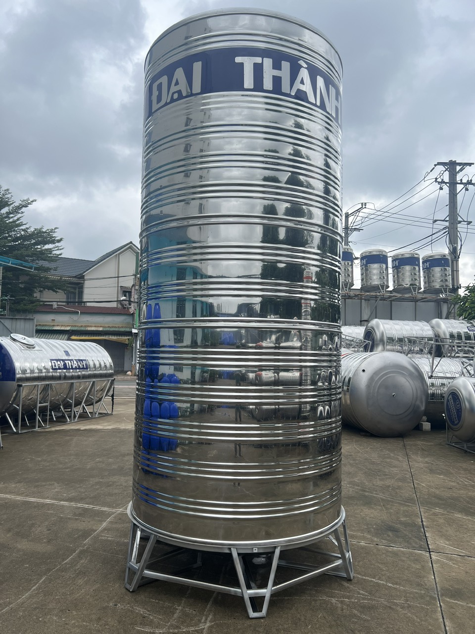 Các mẫu bồn nước inox 5000L đứng chính hãng