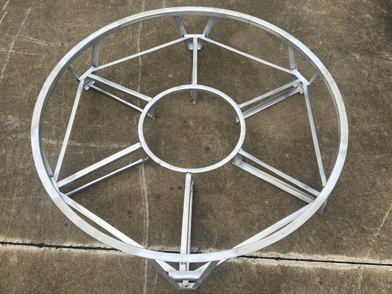 Sơ đồ tải trọng bồn inox 5000L đứng khi đầy nước