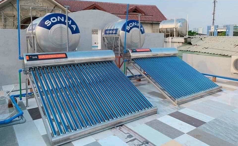 Máy năng lượng mặt trời 360L cho gia đình 7–9 người