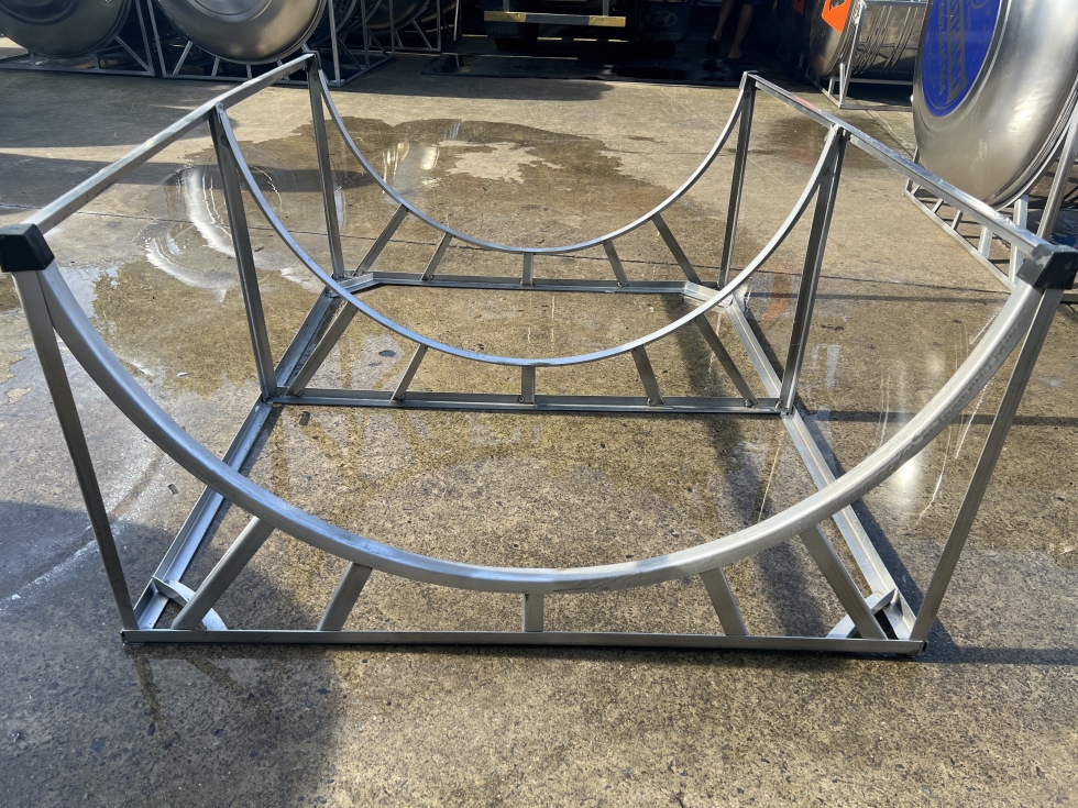 Lắp đặt chân đế