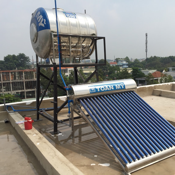 Máy năng lượng mặt trời Toàn Mỹ lắp cho gia đình