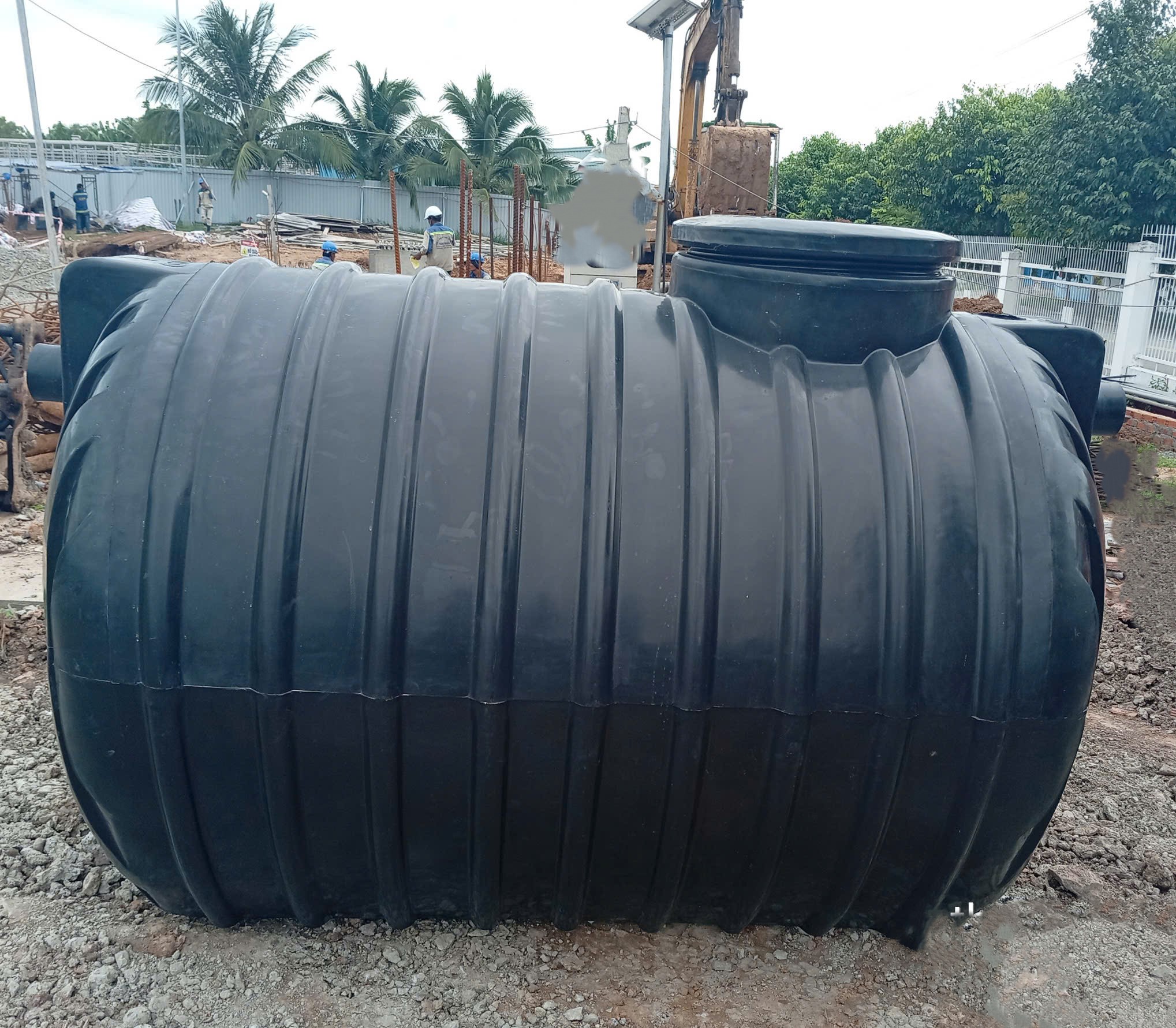 bồn tự hoại 2200L cho nhà 8 đến 10 người