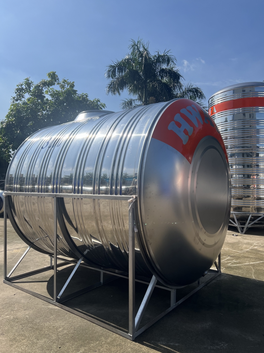 Bon nuoc inox hwata 3000 lit